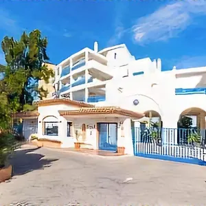 https://la-duquesa-suites-golf.1costadelsol.com